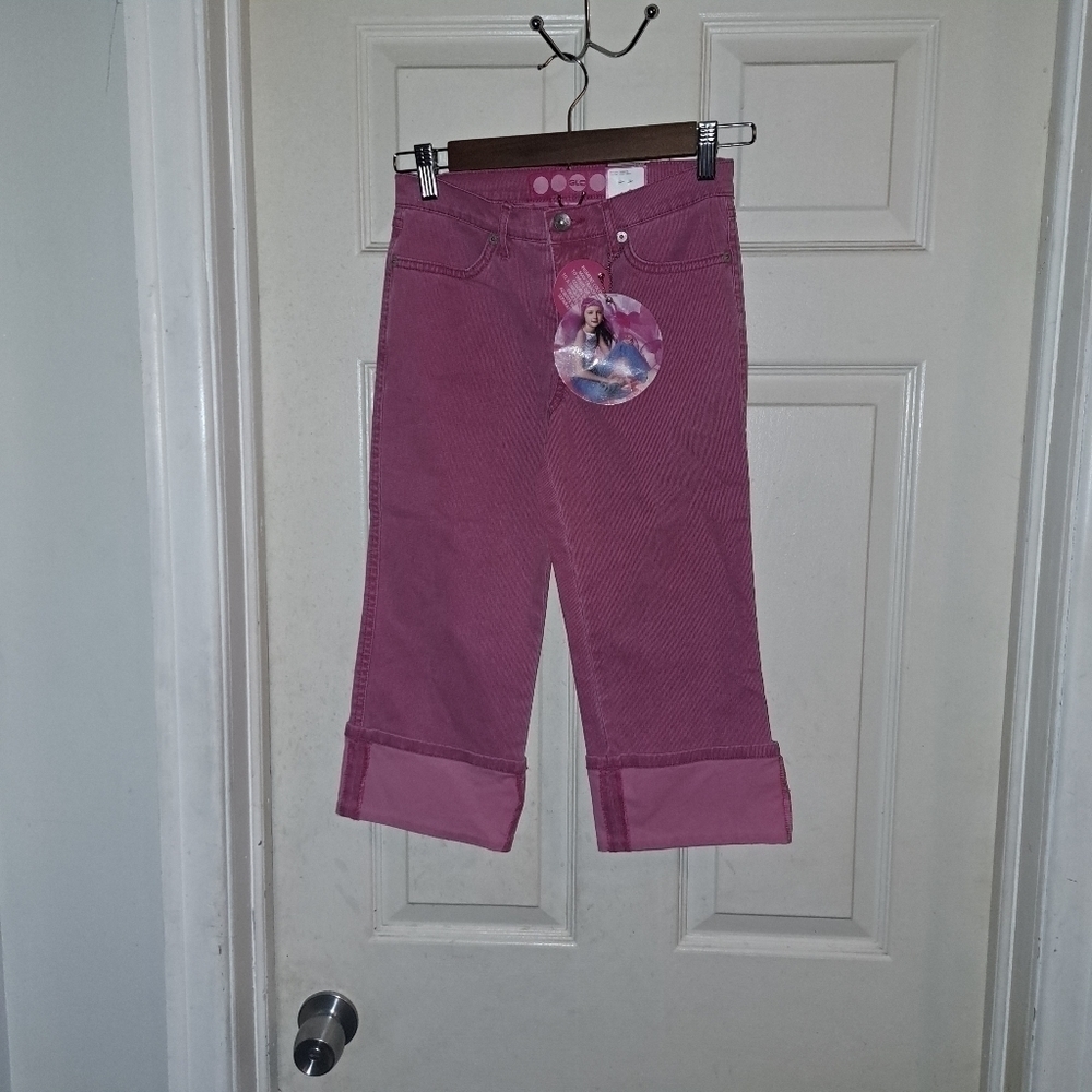 Glo Girls Pink courduroy Capris Size 10 stretch